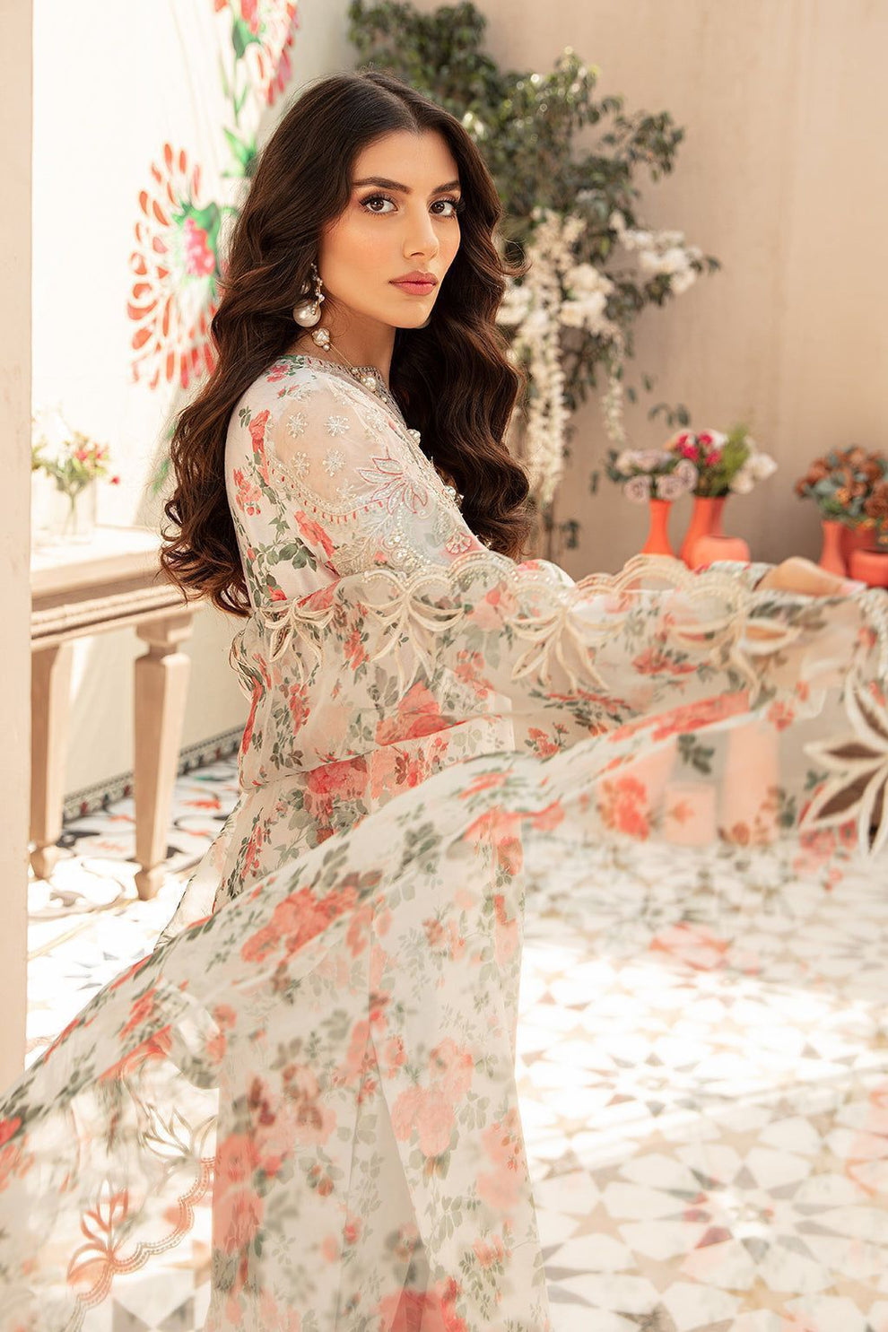 FLORAL DESIGN* *BRAND: VANIYA* EMBROIDERED DIGITAL SWIS LAWN WITH ORGENZA EMBROIDERED DUPATTA