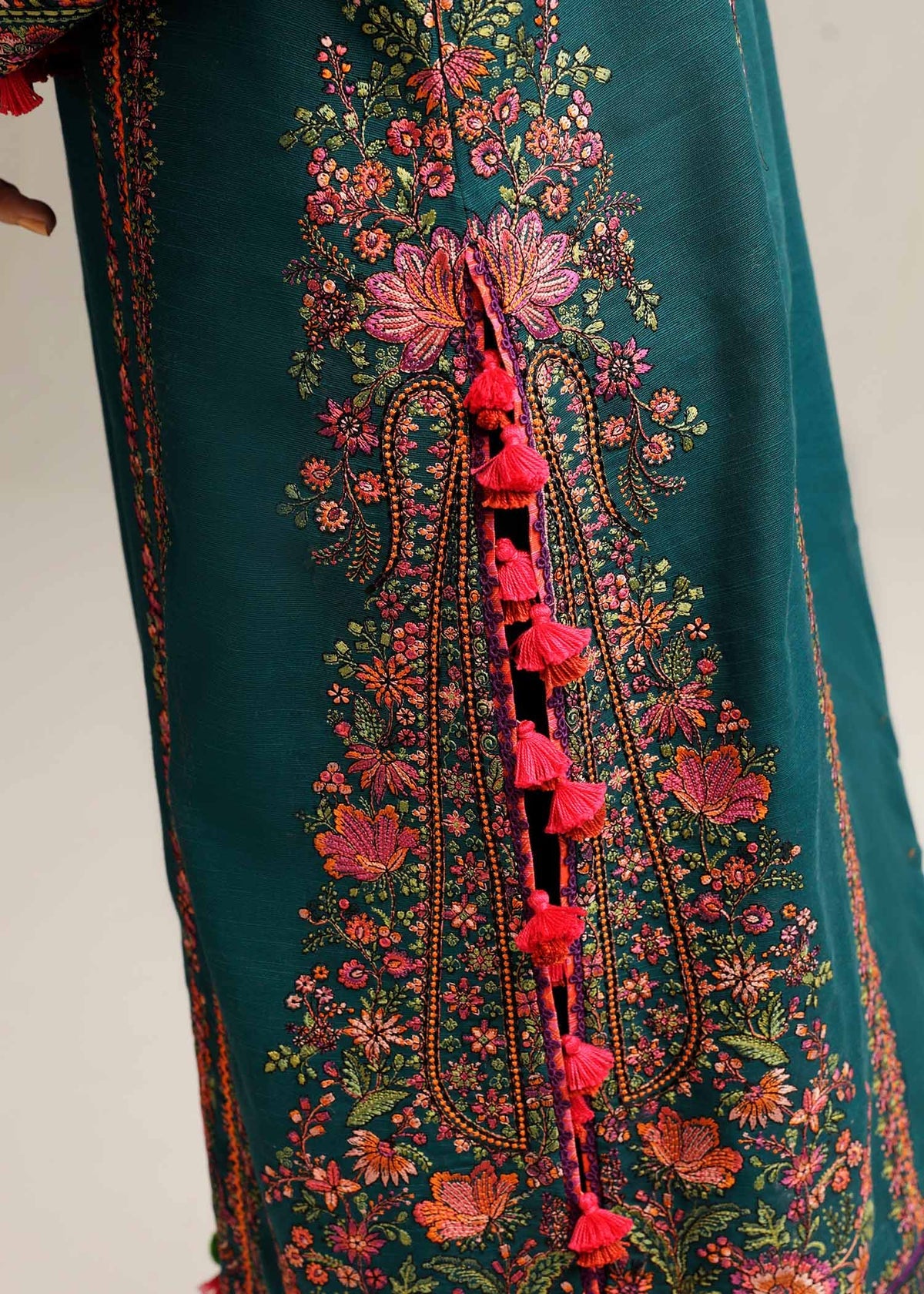 HUSSAIN REHAR LUXURY DHANAK UNSTITCHED  EMBROIDERED 3PC WITH DHANAK MARINA READY TO WEAR SHAWL