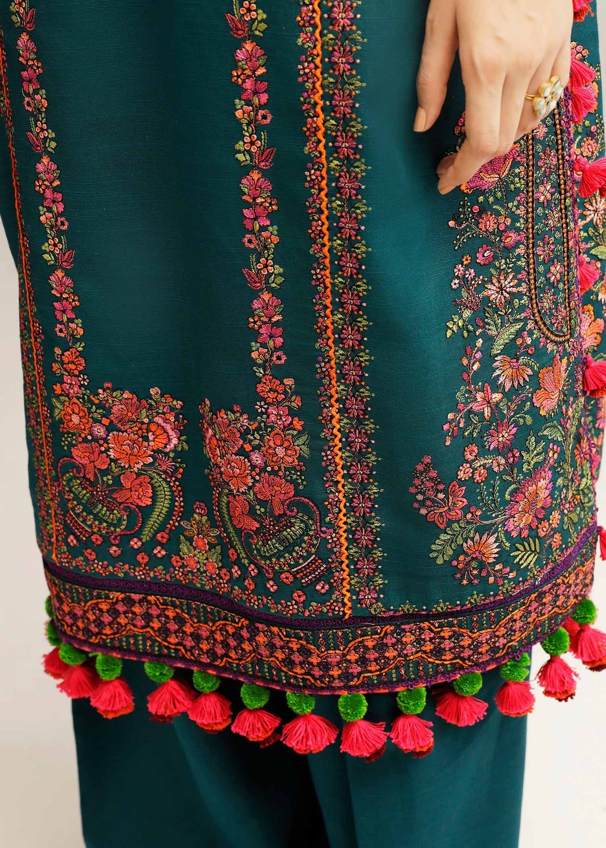 HUSSAIN REHAR LUXURY DHANAK UNSTITCHED  EMBROIDERED 3PC WITH DHANAK MARINA READY TO WEAR SHAWL