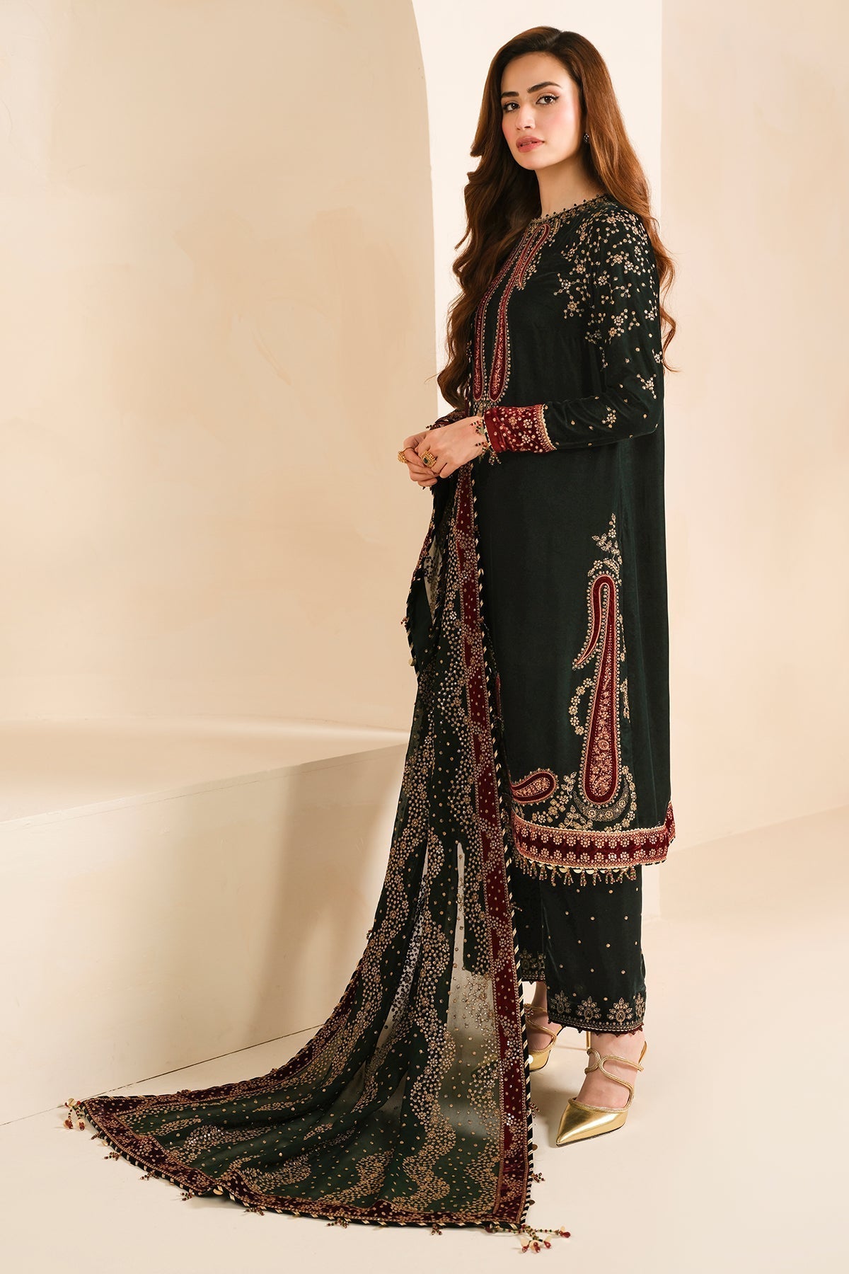Jazmin 3PC Embroidered Velvet Suit with Embroidered Organza Dupatta