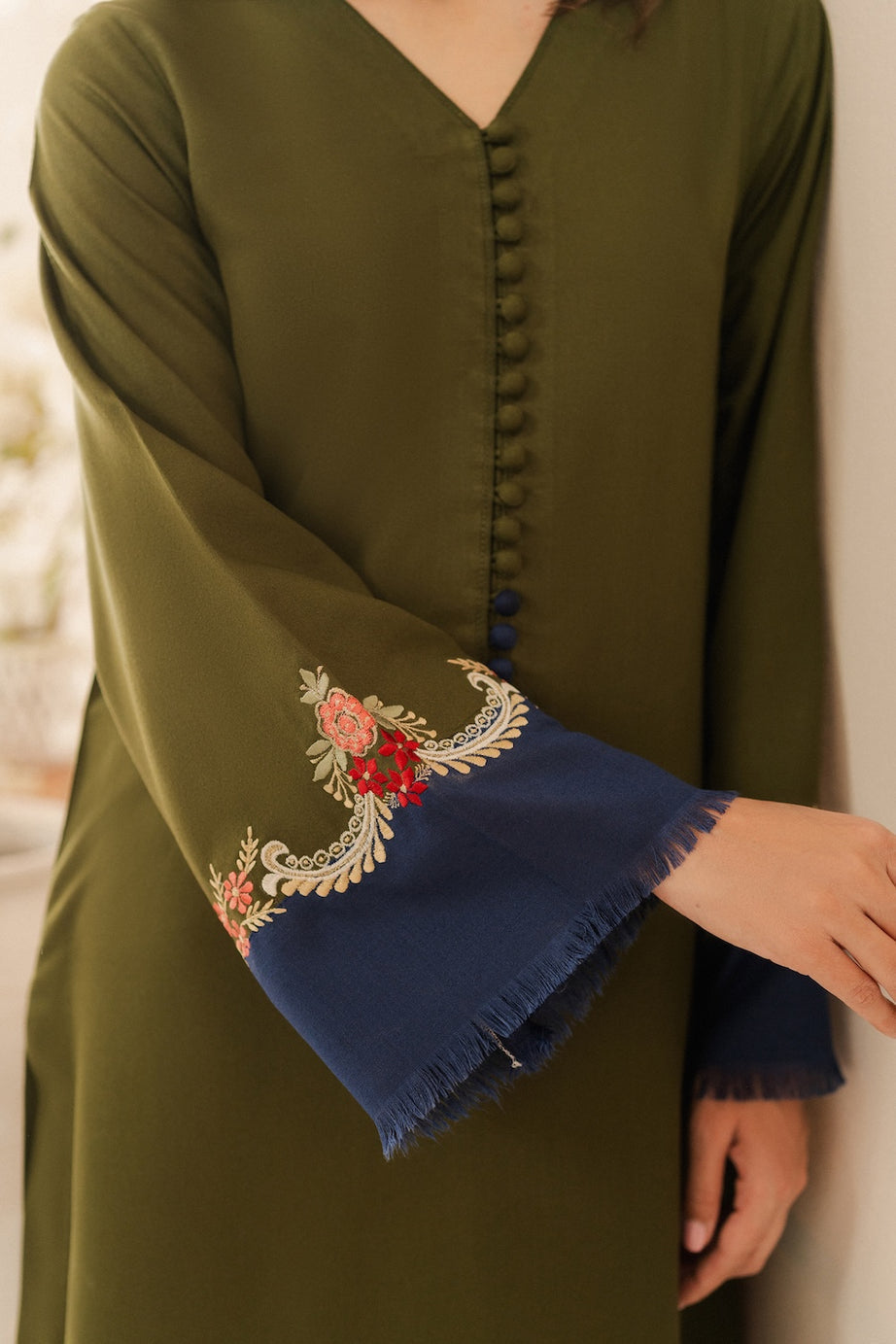 VINTAGE LUXURY UNSTITCHED DHANAK 3PC