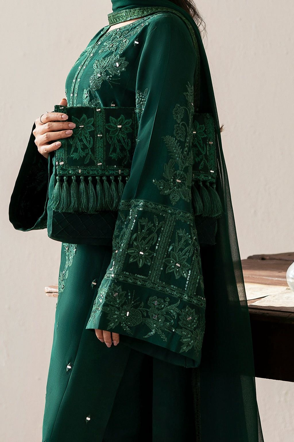 VANYA UNSTITCHED DHANAK 3PC EMBROIDERED WITH SHEESHA WORK EMBROIDERED SHAWL