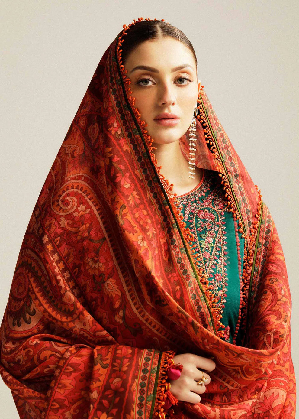 HUSSAIN REHAR LUXURY 3PCS HAVEY EMBROIDERY LAWN 90/88 COLLECTION