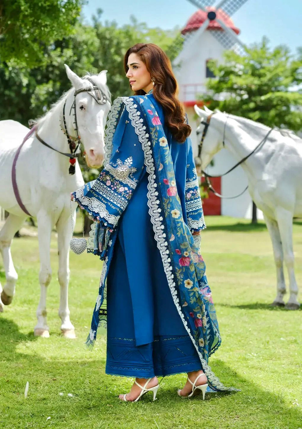 NOOR KHAS* 3pc Summer LAWN EMBROIDERED Collection