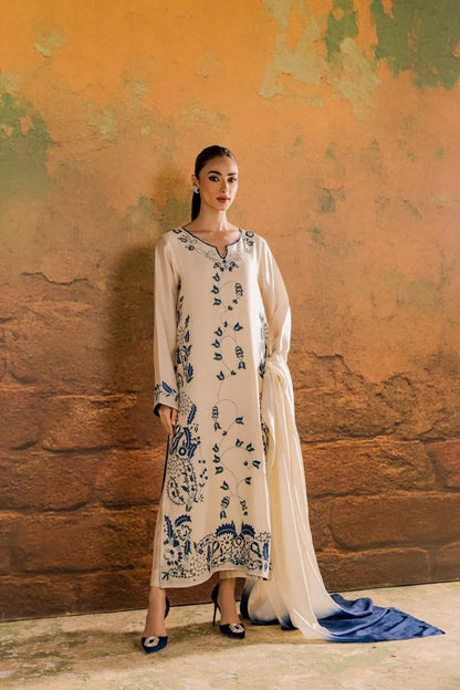 MOST DEMANDING EDITION* *03PCS UNSTITCHED SUIT* *FABRIC lawn90/70