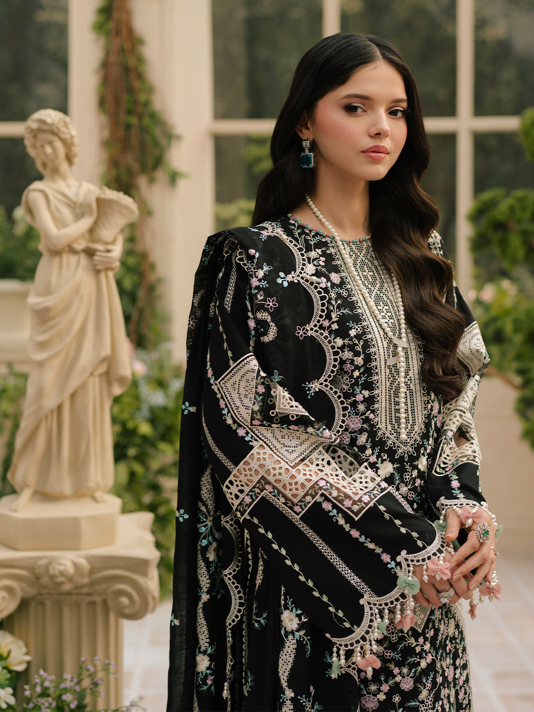 BIN ILYAS LUXURY LAWN 3PC UNSTITCHED 90/88 LAWN