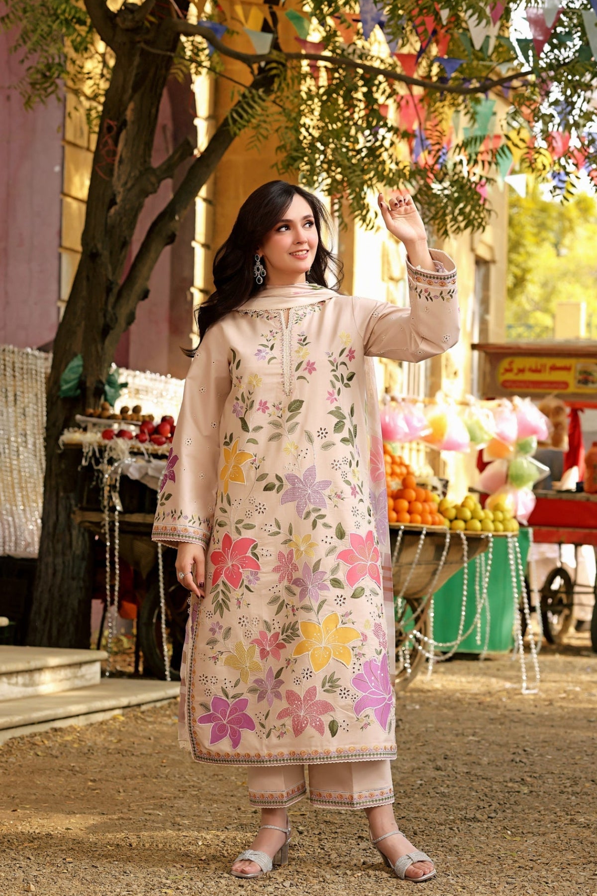 Aneelas - 3PC Luxury Lawn Embroidered Suit