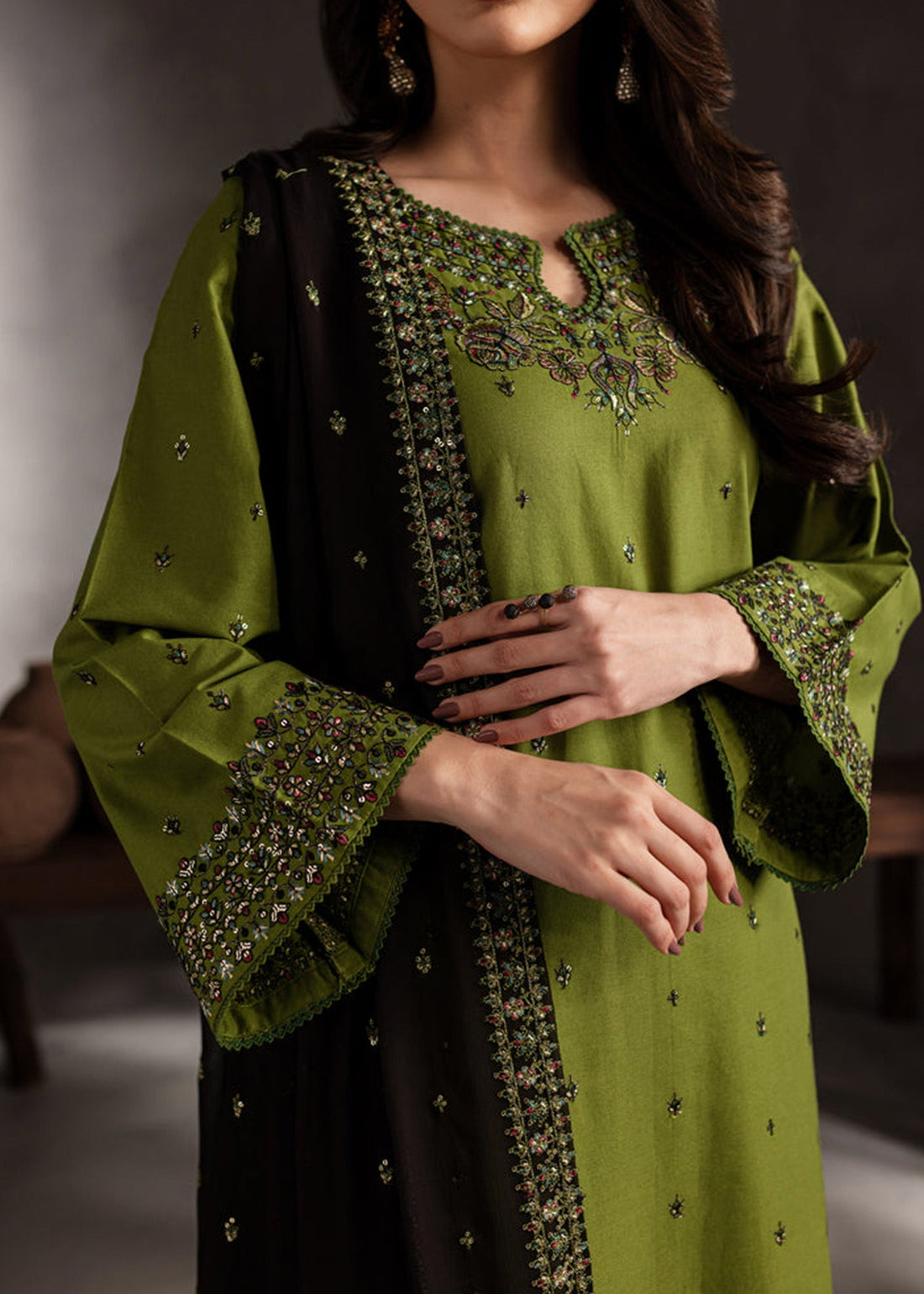 EZZAH | UNSTITCHED CAUSAL LAWN 3PC COLLECTION