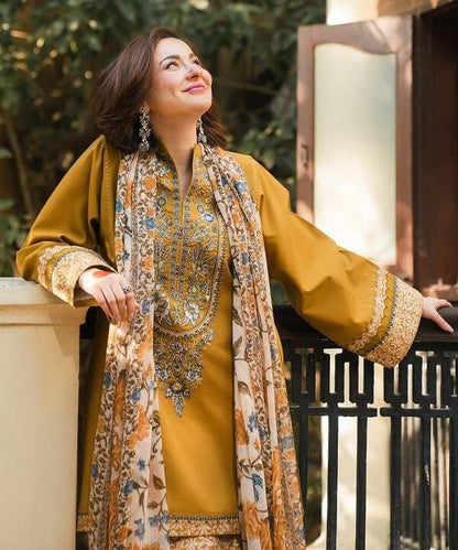 SAPPHIRE 3PC UNSTITCHED lawn 90/70 COLLECTION