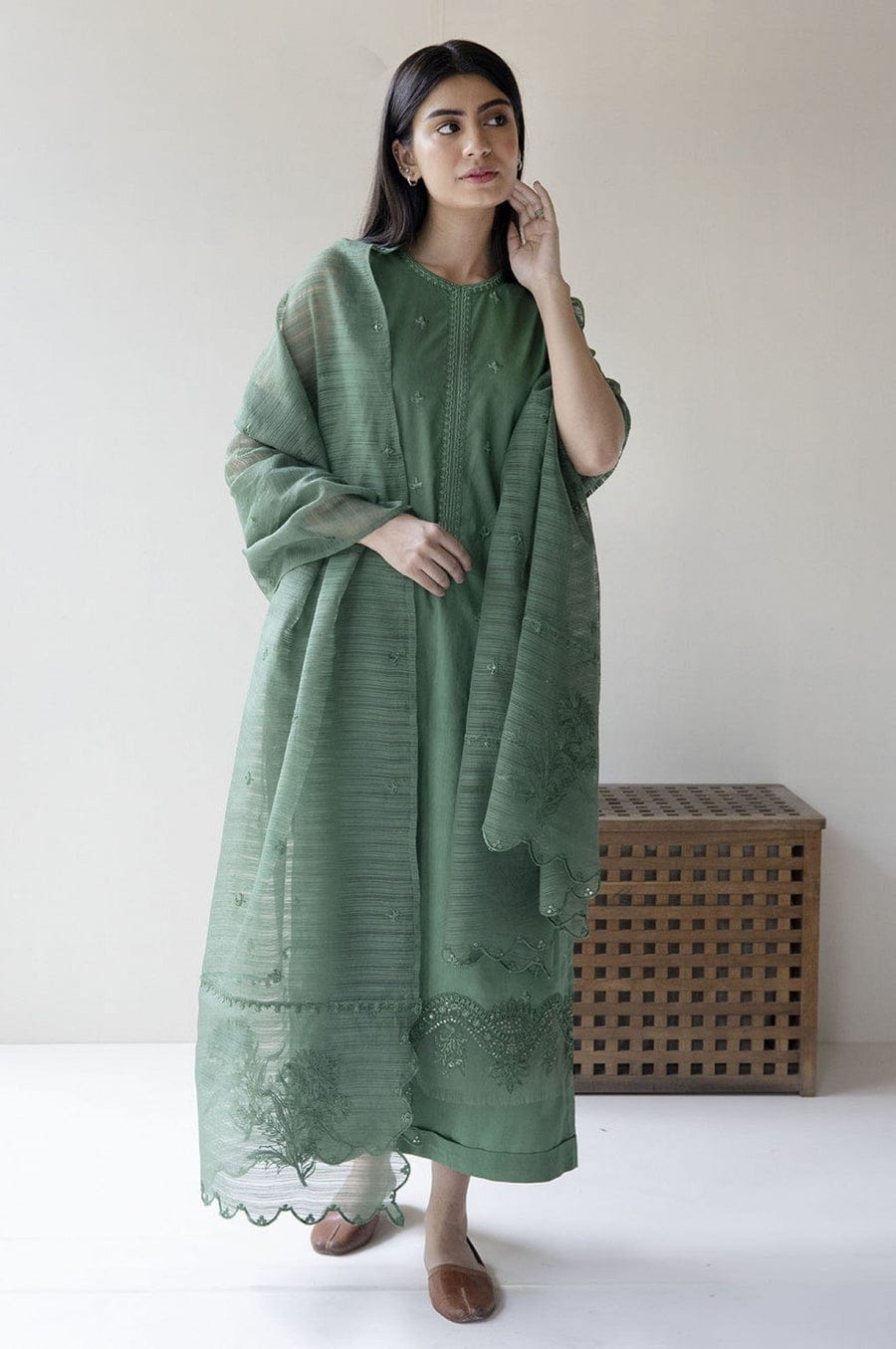 DYOT 3PCS LAWN EMBROIDERED UNSTITCHED COLLECTION