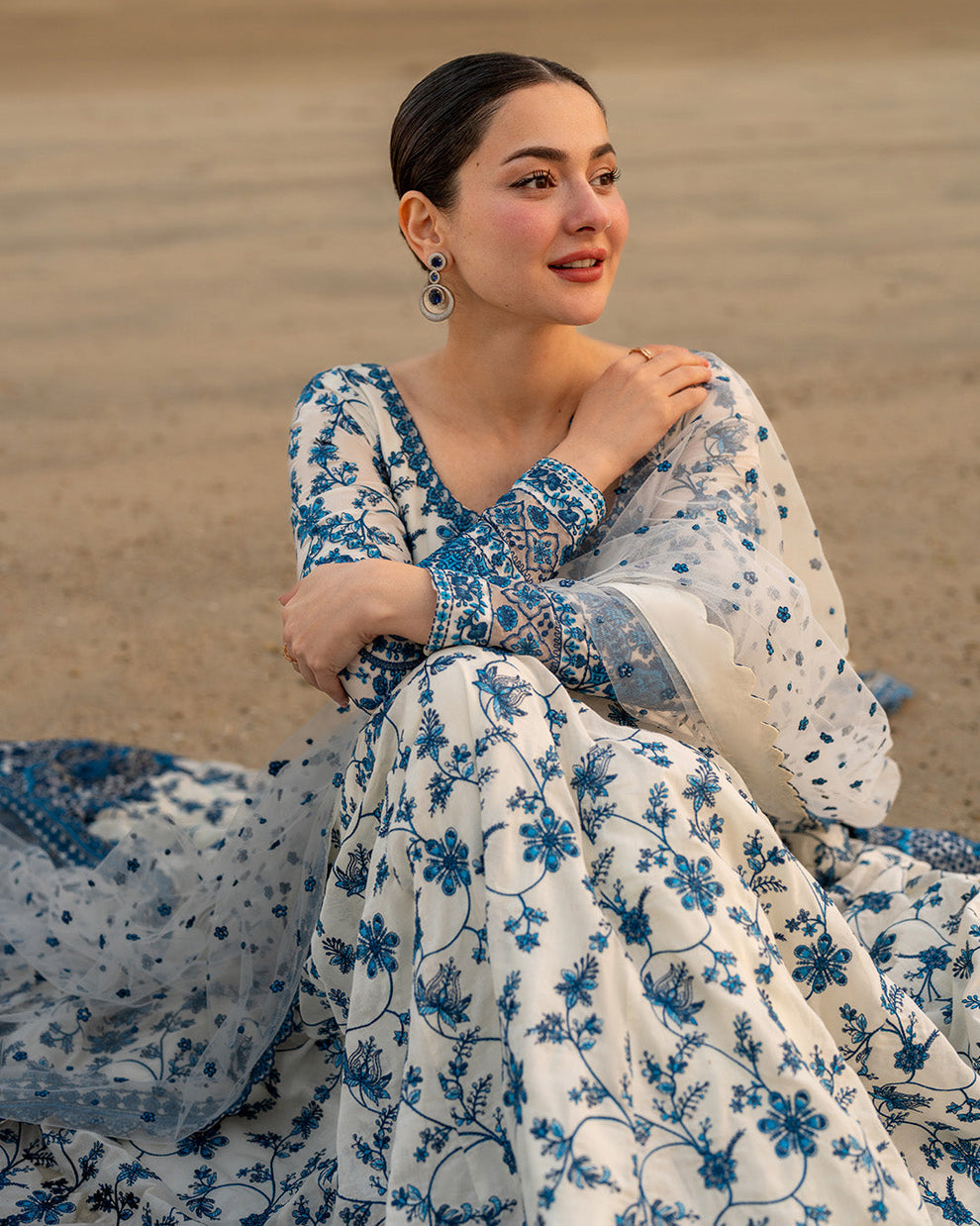 Faiza saqlain summer  collection hit  Code  e on Fine Quality Lawn with Chiffon  Emb Dopatta*