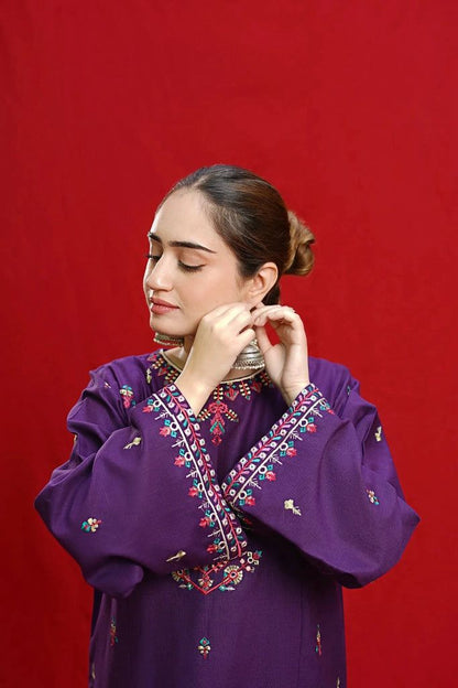 URGE LAWN 2PC EMBROIDERED COLLECTION