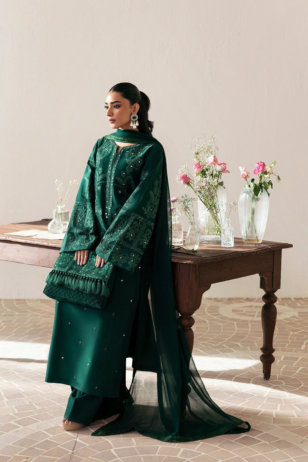 VANYA UNSTITCHED DHANAK 3PC EMBROIDERED WITH SHEESHA WORK EMBROIDERED SHAWL