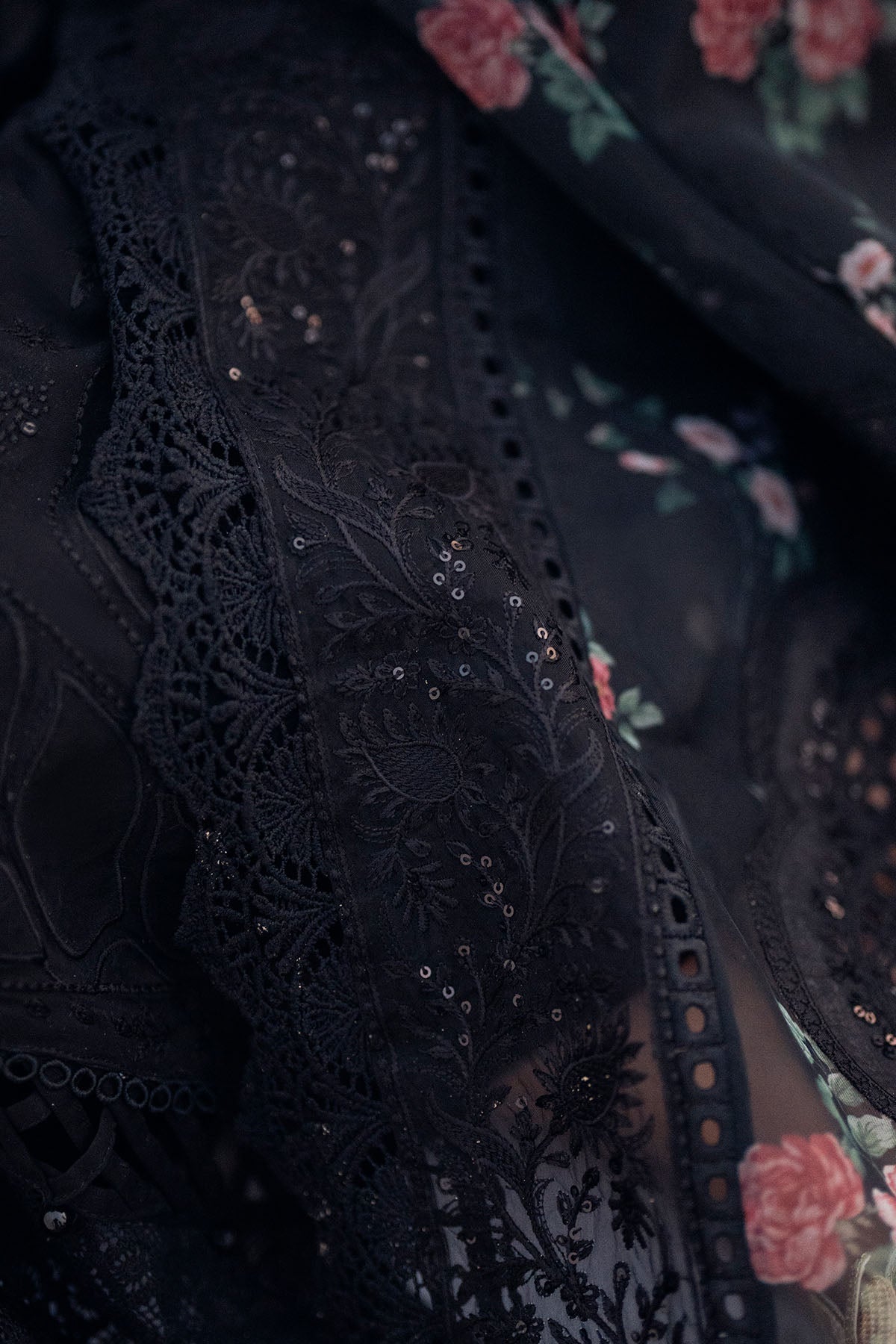 NUREH | UNSTITCHED LAWN 3PC EMBROIDERED COLLECTION